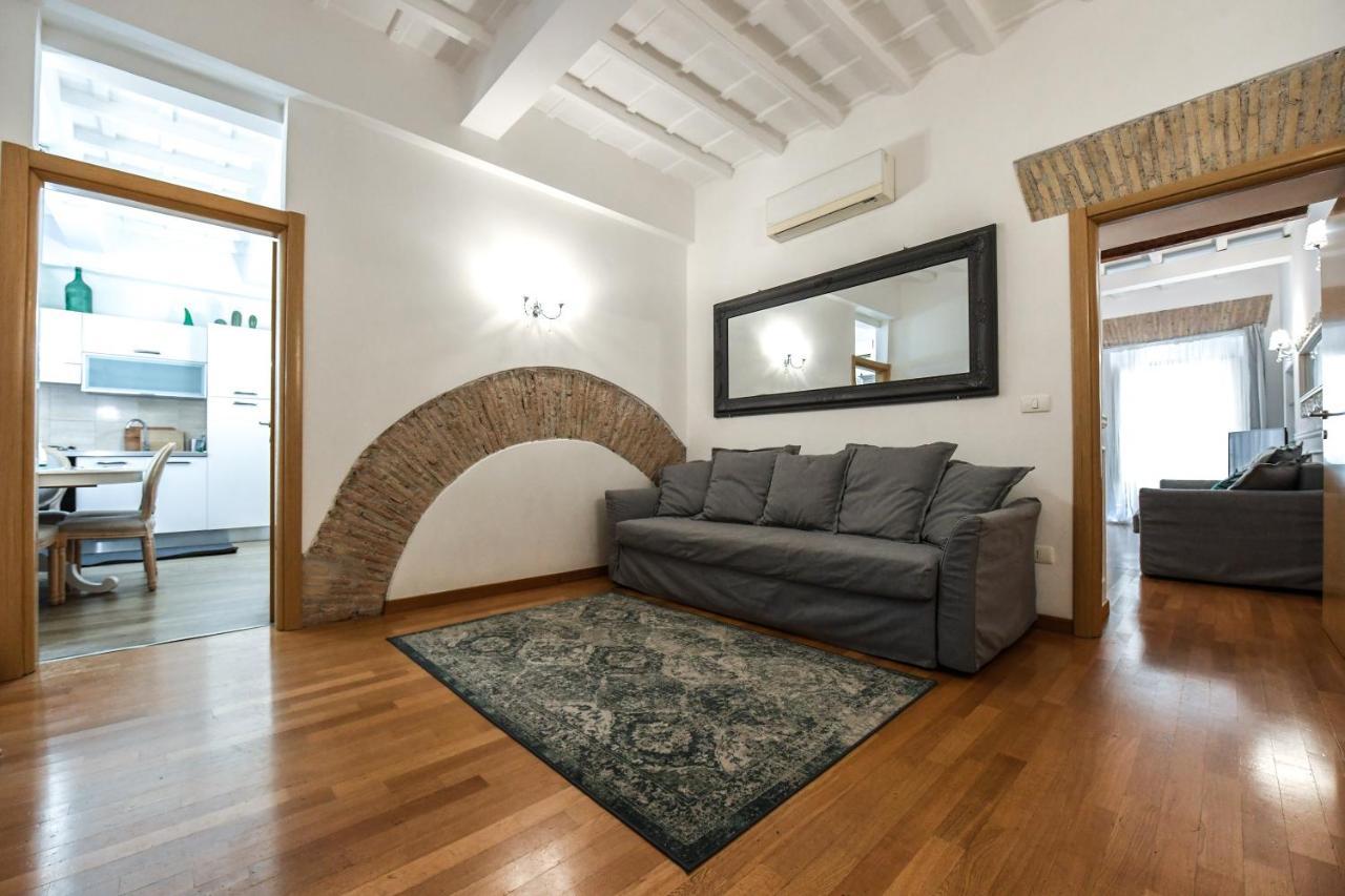 Castel Sant'Angelo Apartments - Exclusive & Luxury Рим Экстерьер фото