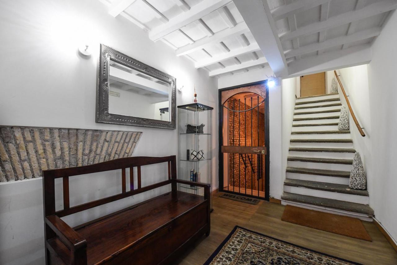 Castel Sant'Angelo Apartments - Exclusive & Luxury Рим Экстерьер фото