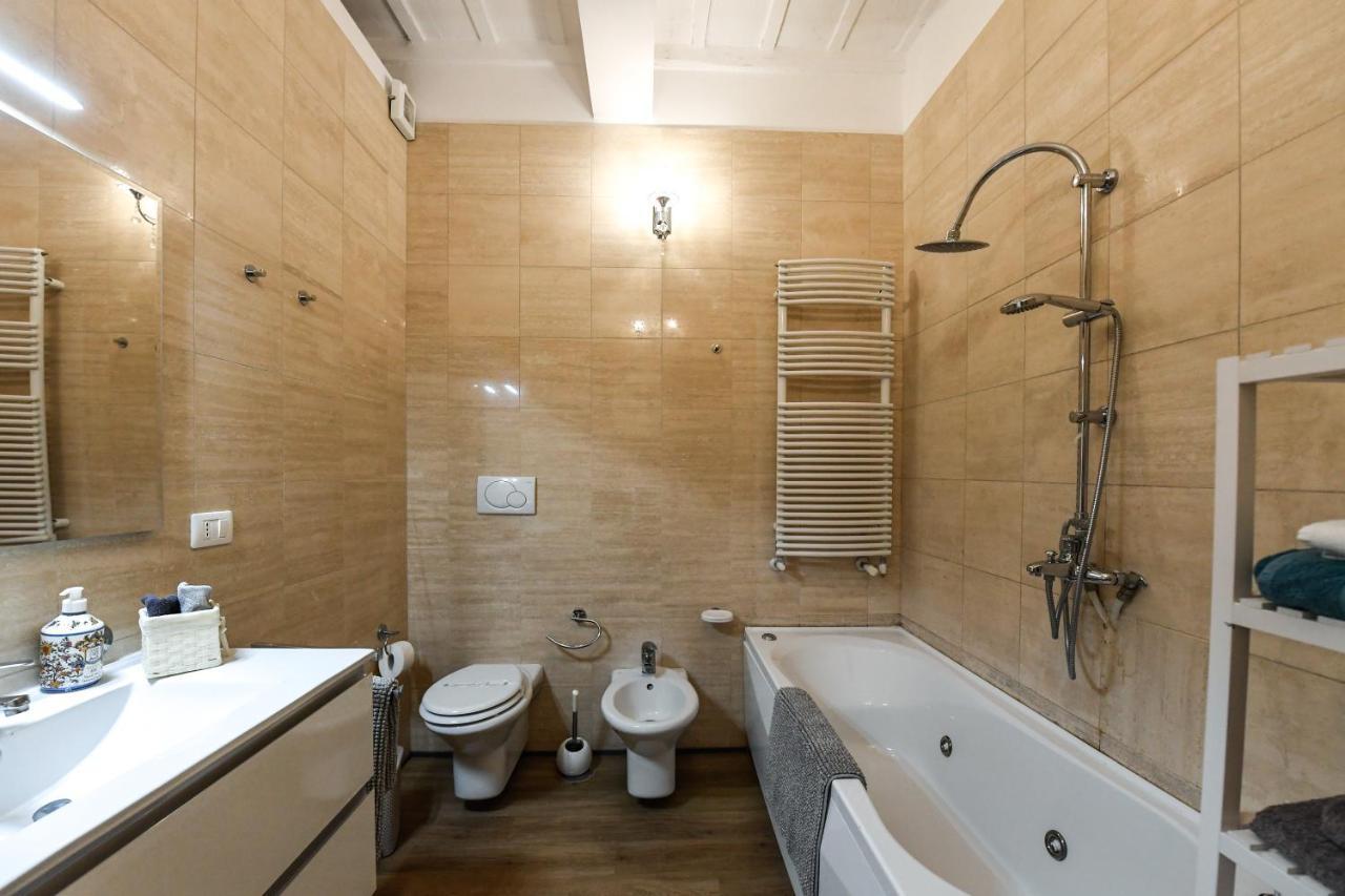 Castel Sant'Angelo Apartments - Exclusive & Luxury Рим Экстерьер фото